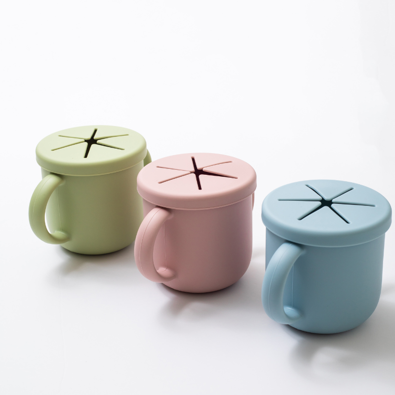 silicon snack cups in blue green and pink color for babies