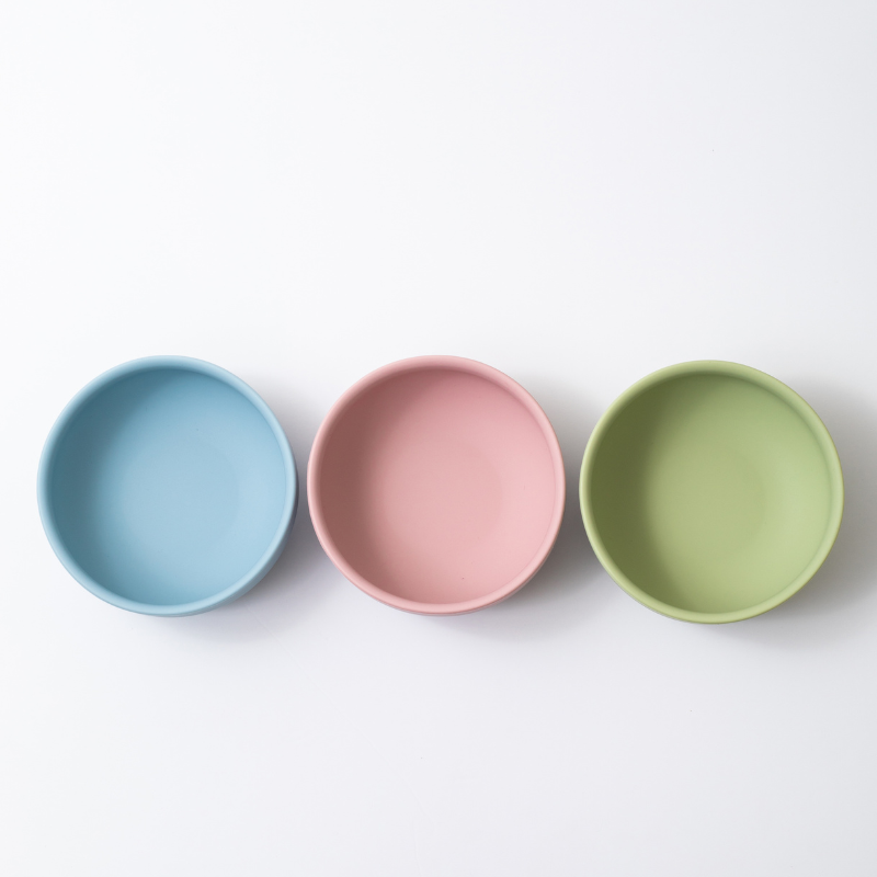 silicon round bowl in green pink and blue color