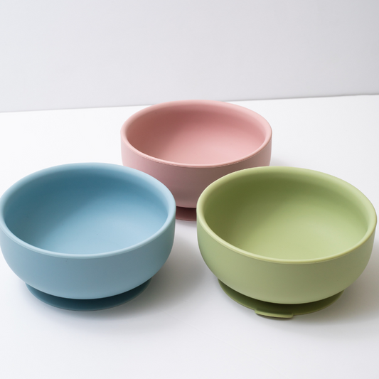 silicon round bowl  in green pink and blue color