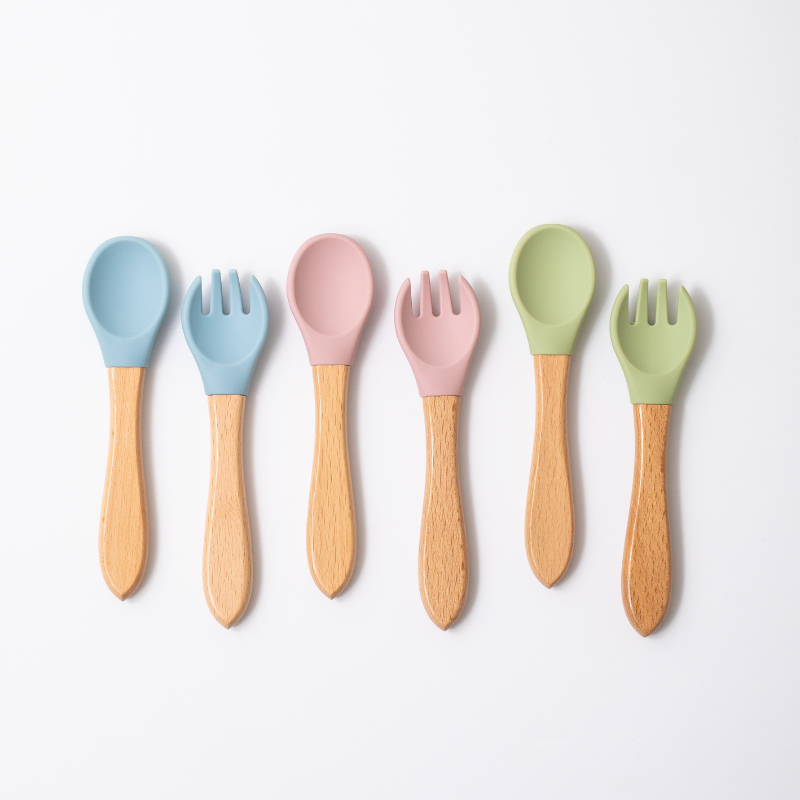 silicon three spoons and three forks in blue pink and green color for babies