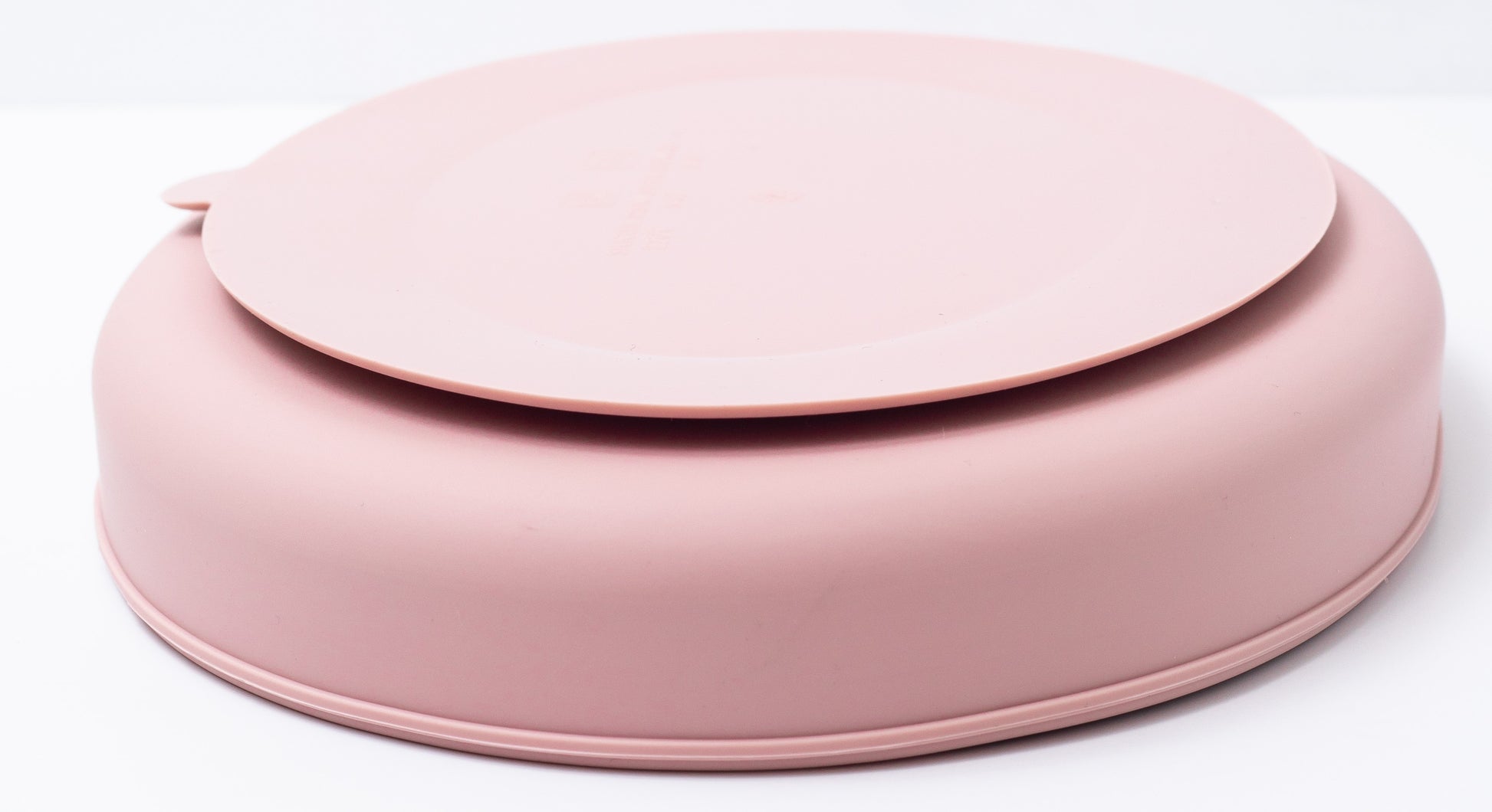 siliocon sectioned plate in pink color 